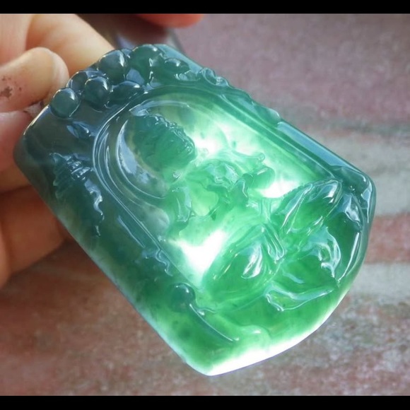 Certificate Jadeite Green Pendant Guanyin Kwan Yin Woman Buddha god